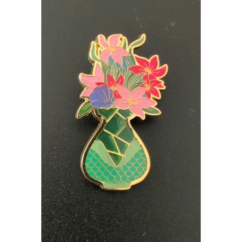 Disney Princess Flower Vase Stain Glass Mystery Pin - Ariel Little Mermaid